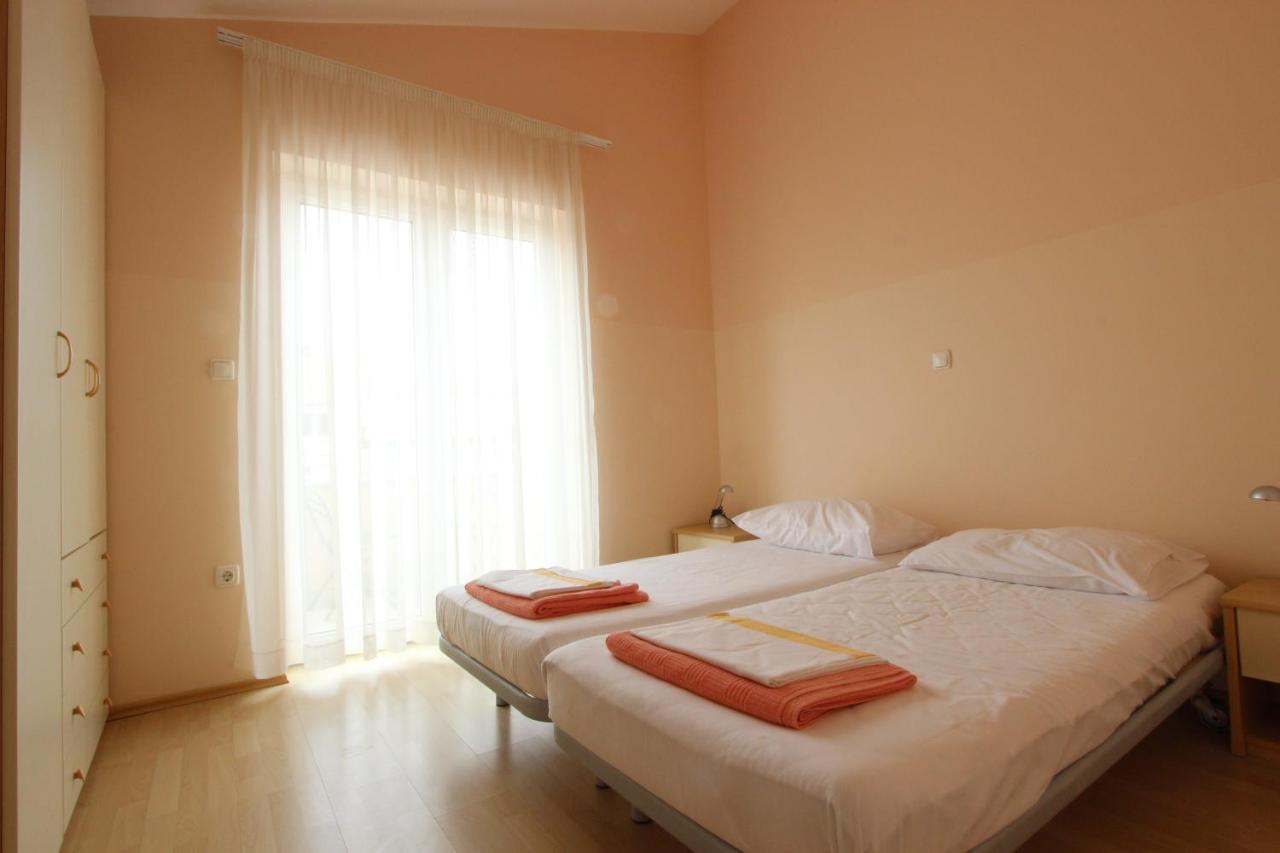 Apartments Miriam Premantura Exterior photo